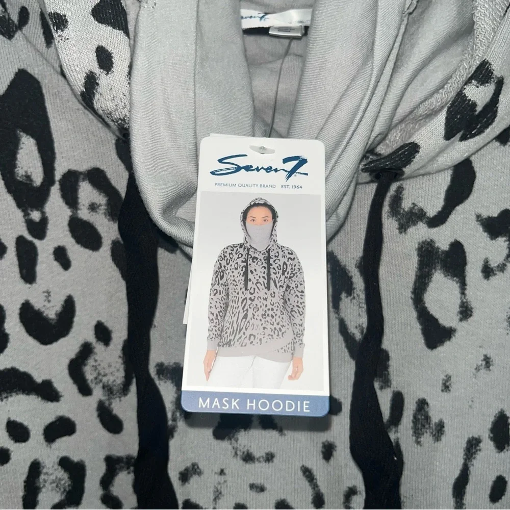 NWT Seven7 size XXL mask hoodie animal print - Picture 4 of 11